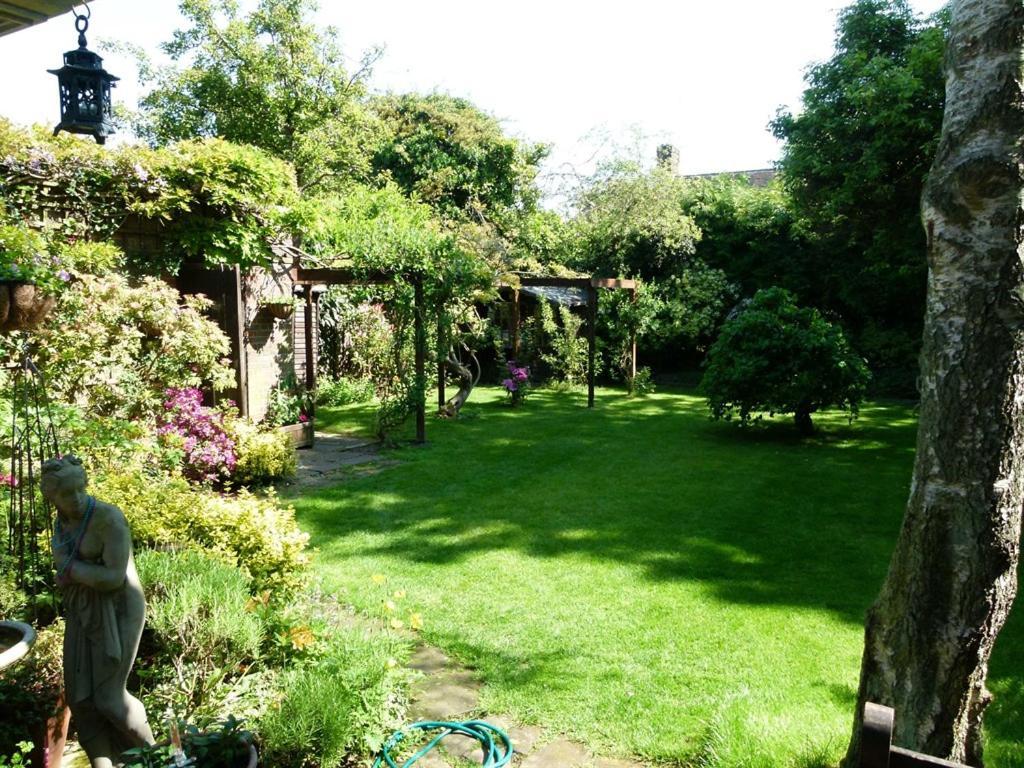 Iolanthe Bed & Breakfast London Eksteriør bilde